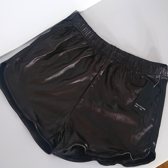 New Mix Pants - Black Shorts